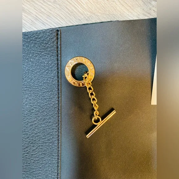 Donna Karan Cashmere Mist Black Gold Chain Hook Tote - Picture 3 of 5